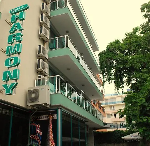Harmony فندق 2*